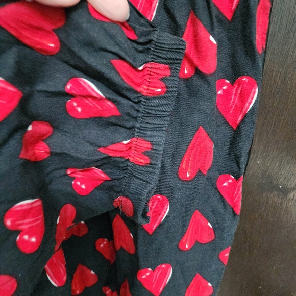 Black and Red Heart Patterned  Lounge Or Pajama Pants S - Picture 4 of 7
